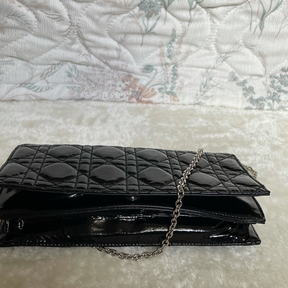 Dior Patent Cannage Rendezvous Chain Wallet - Picture 5 of 8